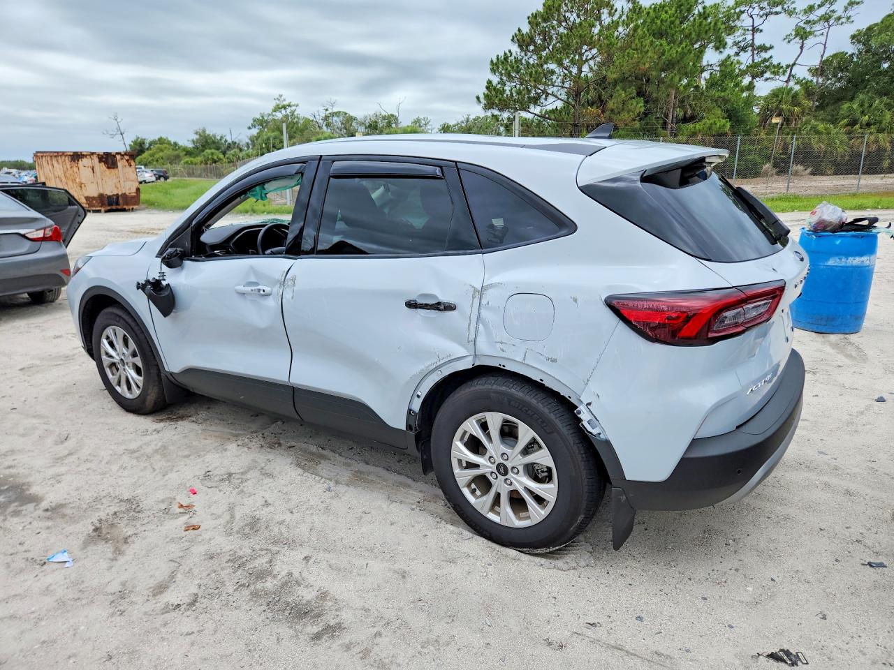 2025 FORD ESCAPE ACTIVE — снимка 2