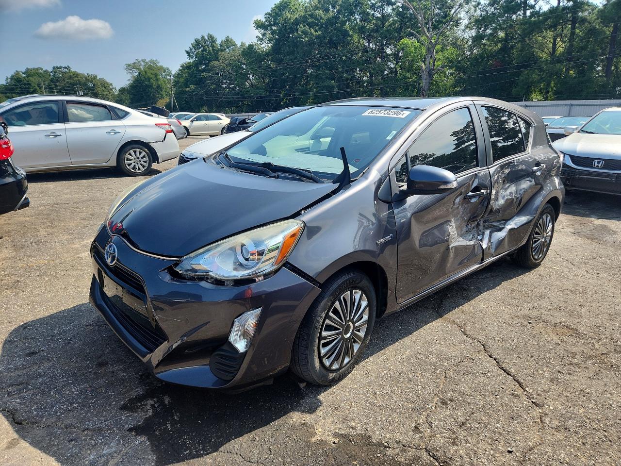 2016 TOYOTA PRIUS C TWO