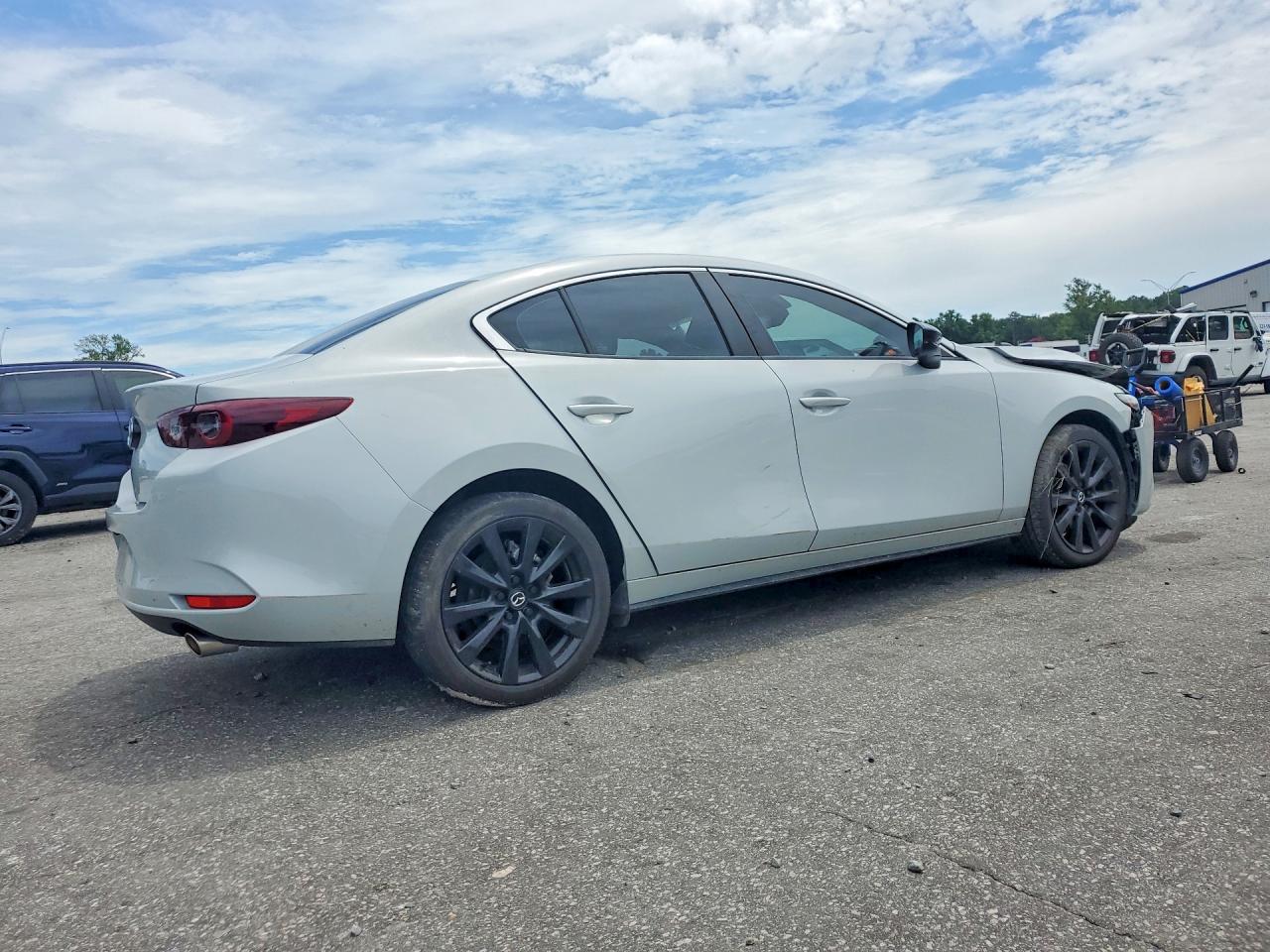 2025 MAZDA 3 SELECT SPORT — снимка 3