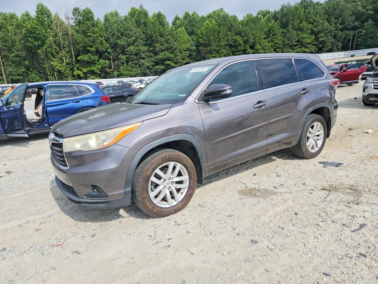2015 TOYOTA HIGHLANDER LE