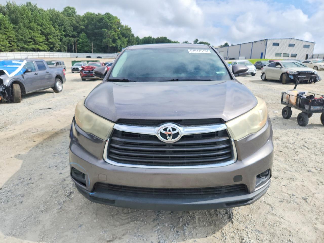 2015 TOYOTA HIGHLANDER LE — снимка 5