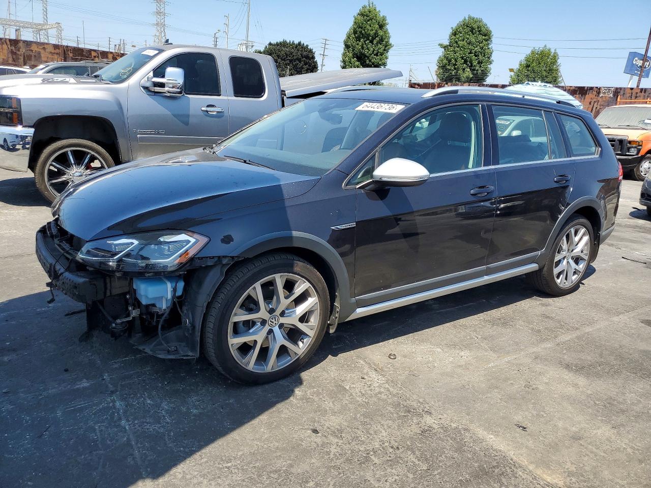 2019 VOLKSWAGEN GOLF ALLTRACK S