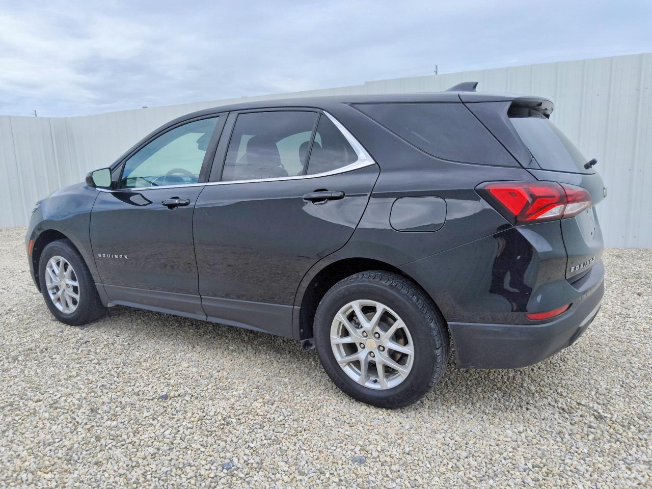 2023 CHEVROLET EQUINOX LT — снимка 2