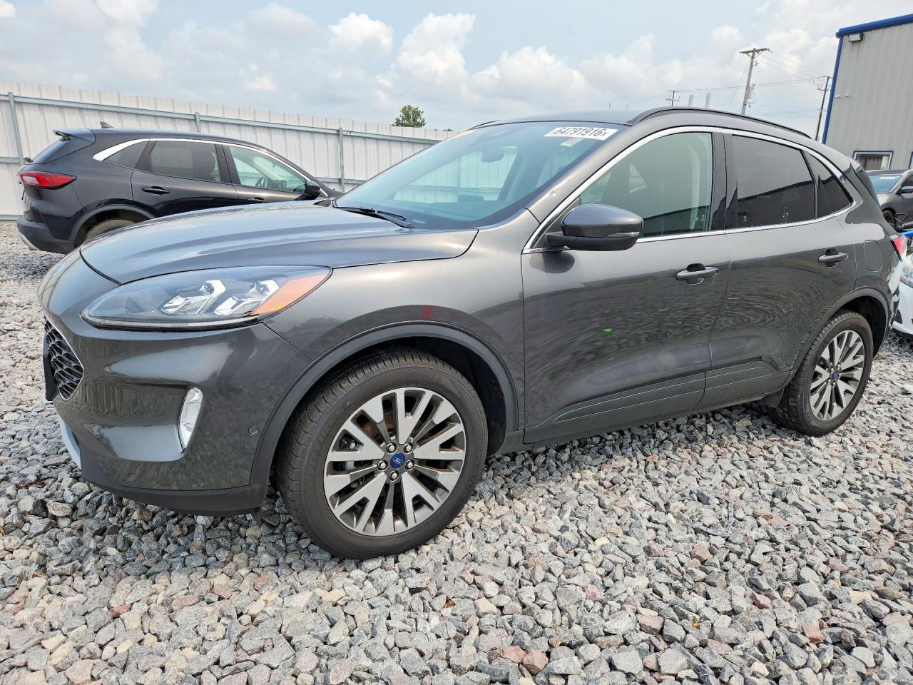 2020 FORD ESCAPE TITANIUM