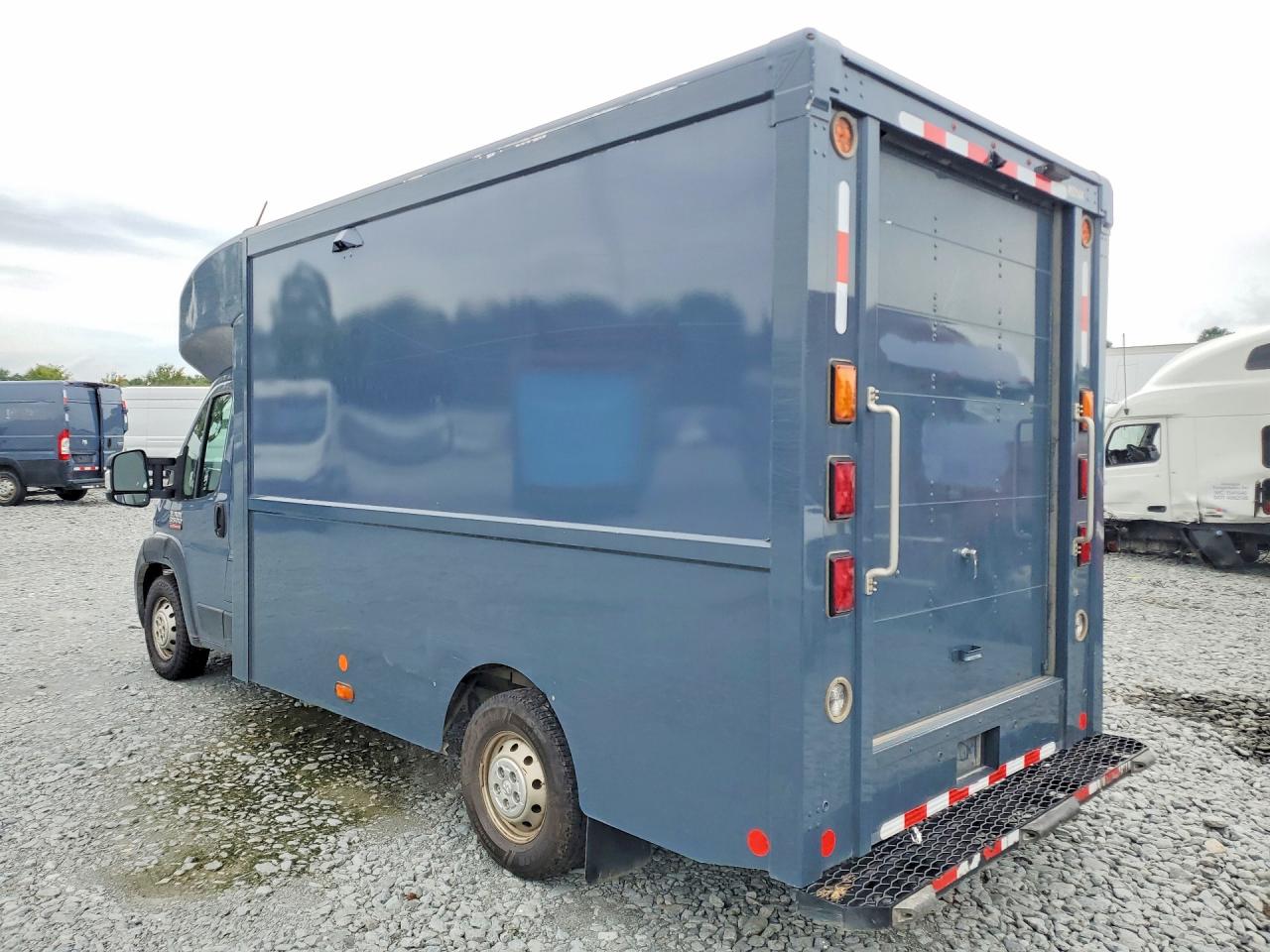 2022 RAM PROMASTER 3500 — снимка 2