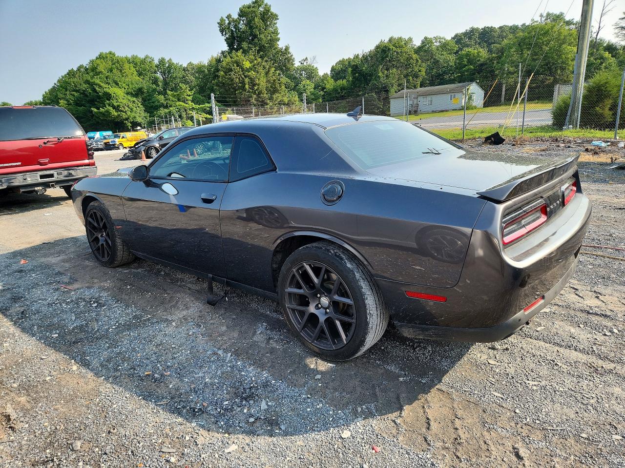 2016 DODGE CHALLENGER R/T — снимка 2