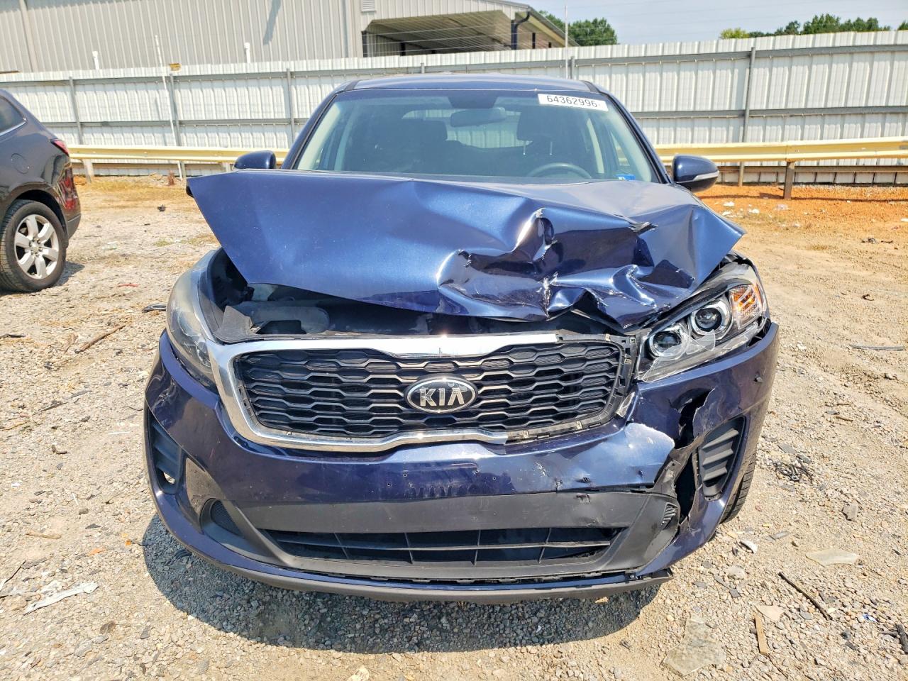 2019 KIA SORENTO LX V6 — снимка 5