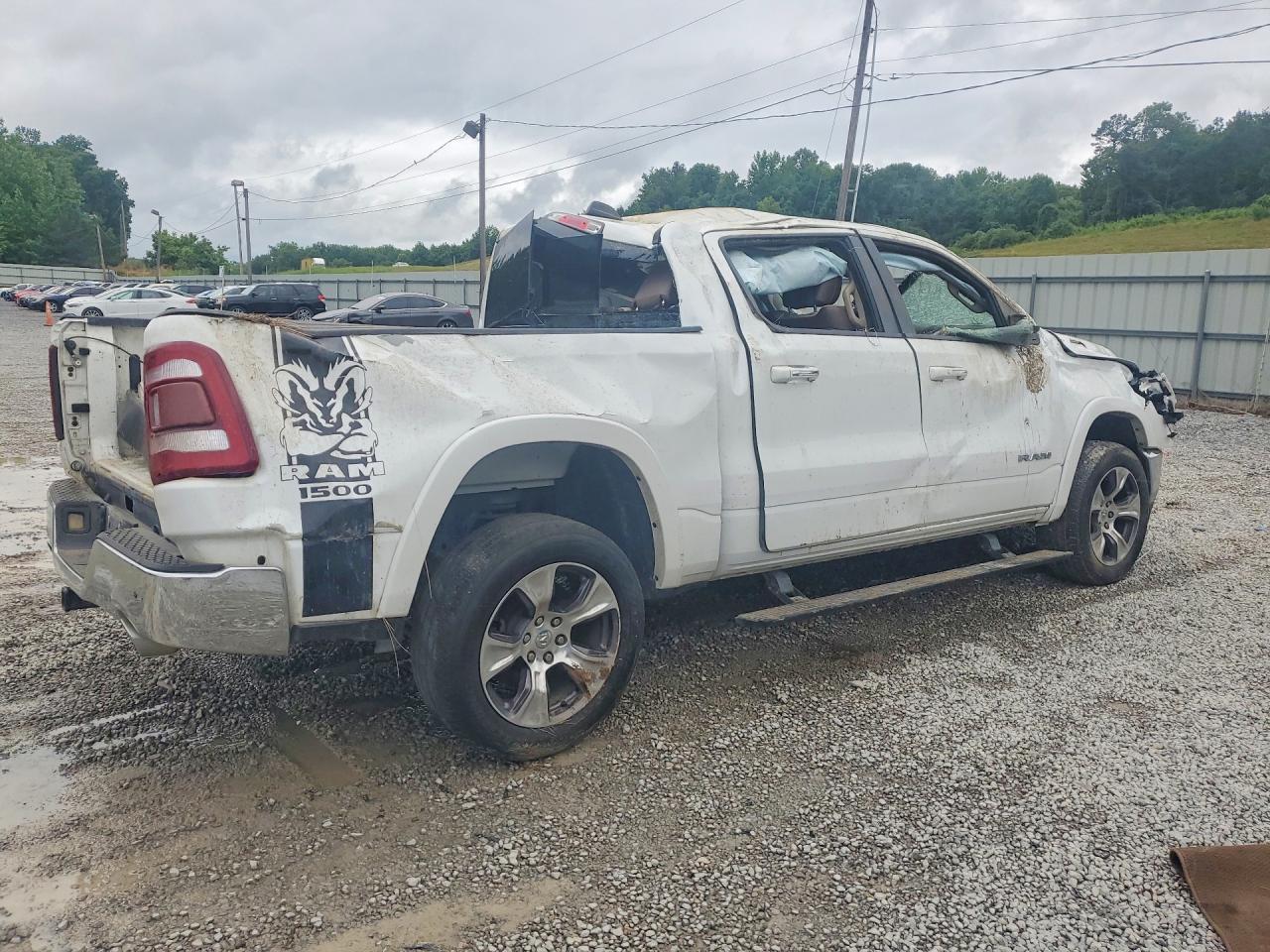 2019 RAM 1500 LARAMIE — снимка 3