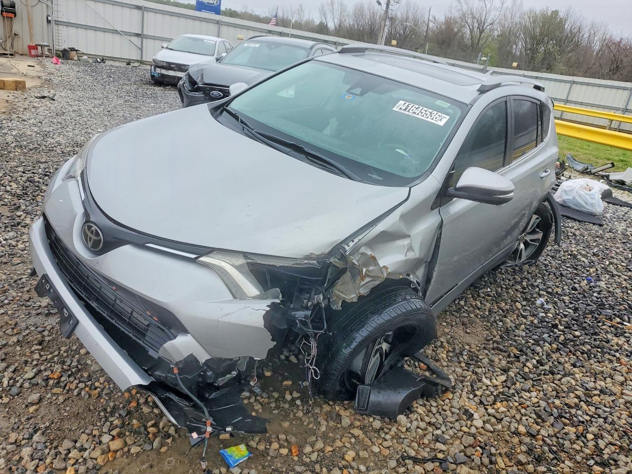 2018 TOYOTA RAV4 XLE