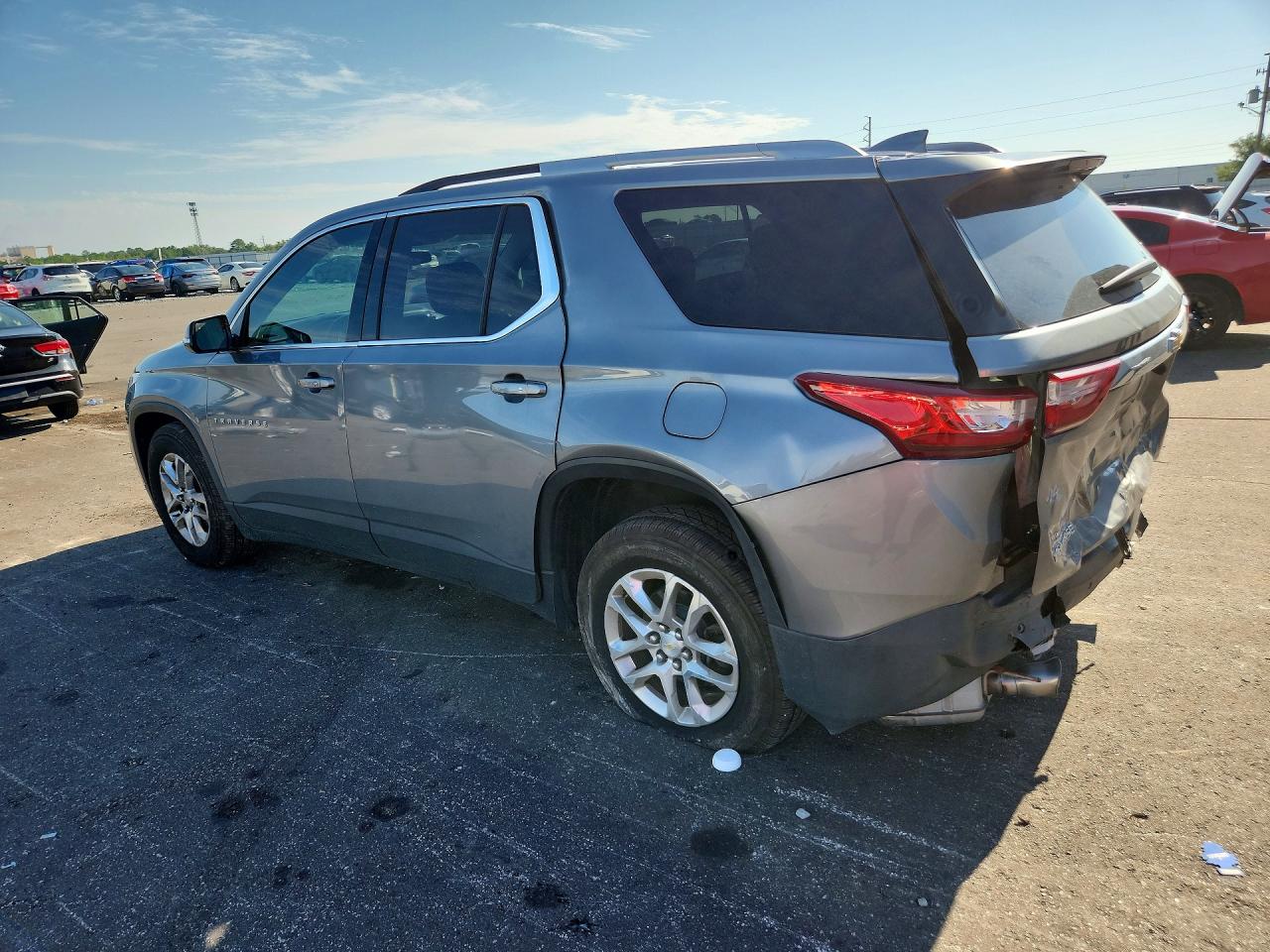 2018 CHEVROLET TRAVERSE LT — снимка 2