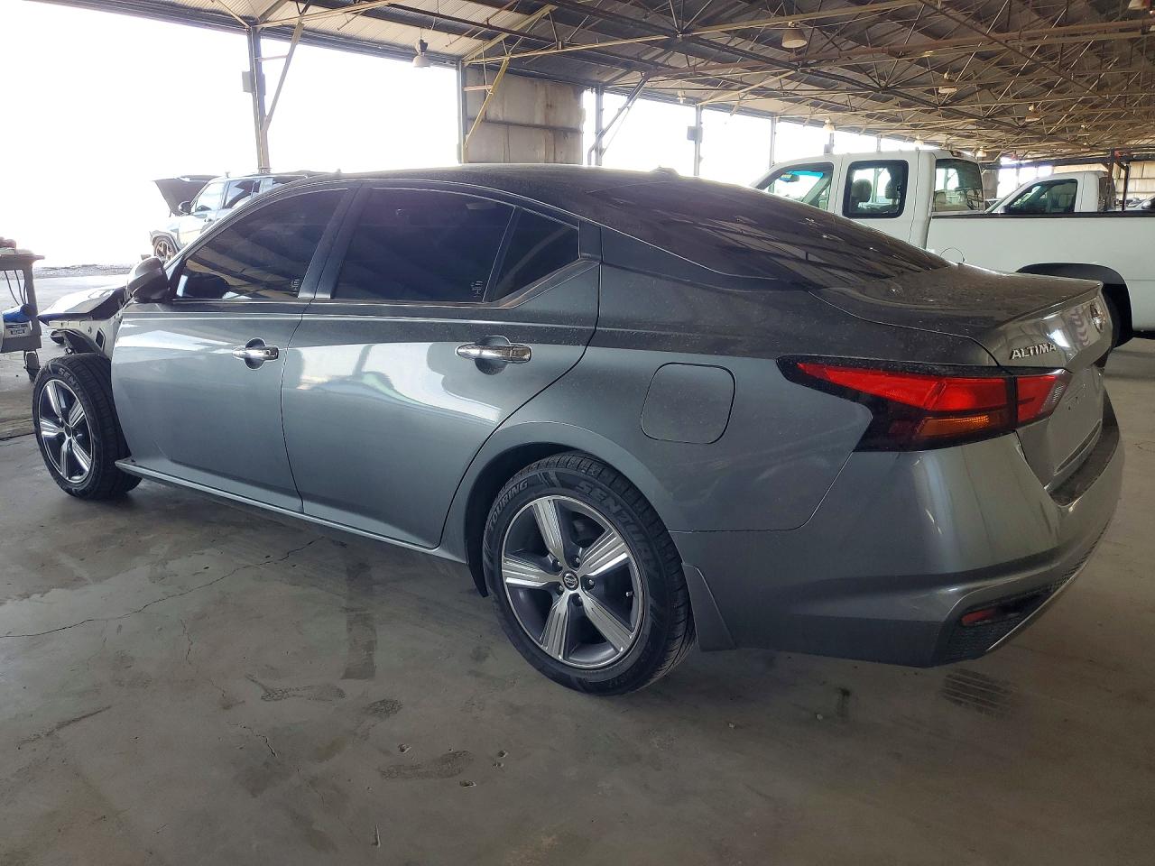2019 NISSAN ALTIMA S — снимка 2