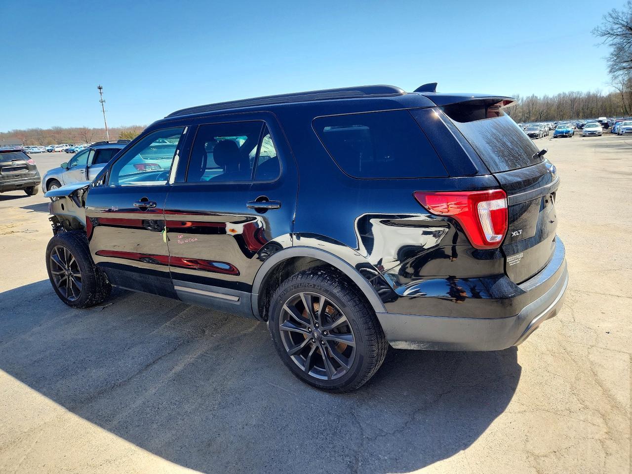 2017 FORD EXPLORER XLT — снимка 2