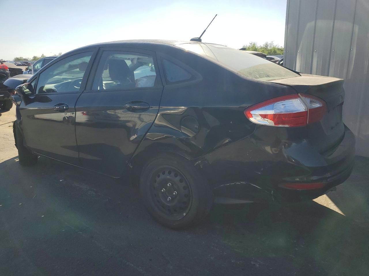 2019 FORD FIESTA S — снимка 2
