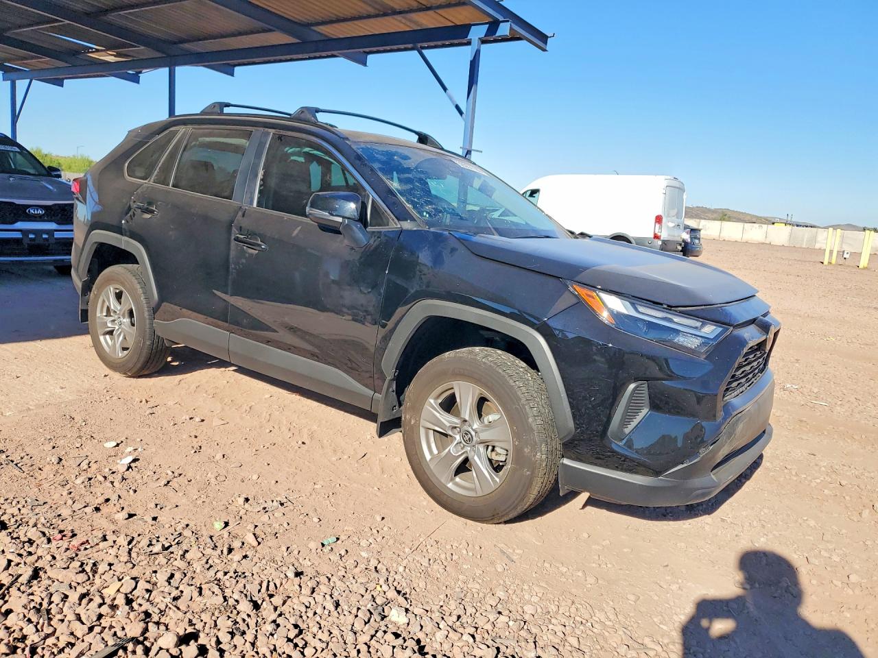 2025 TOYOTA RAV4 XLE — снимка 4