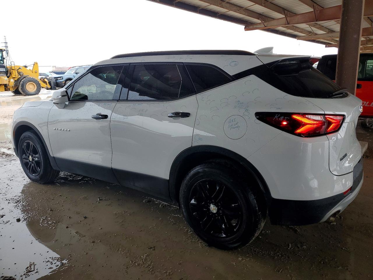 2021 CHEVROLET BLAZER 2LT — снимка 2