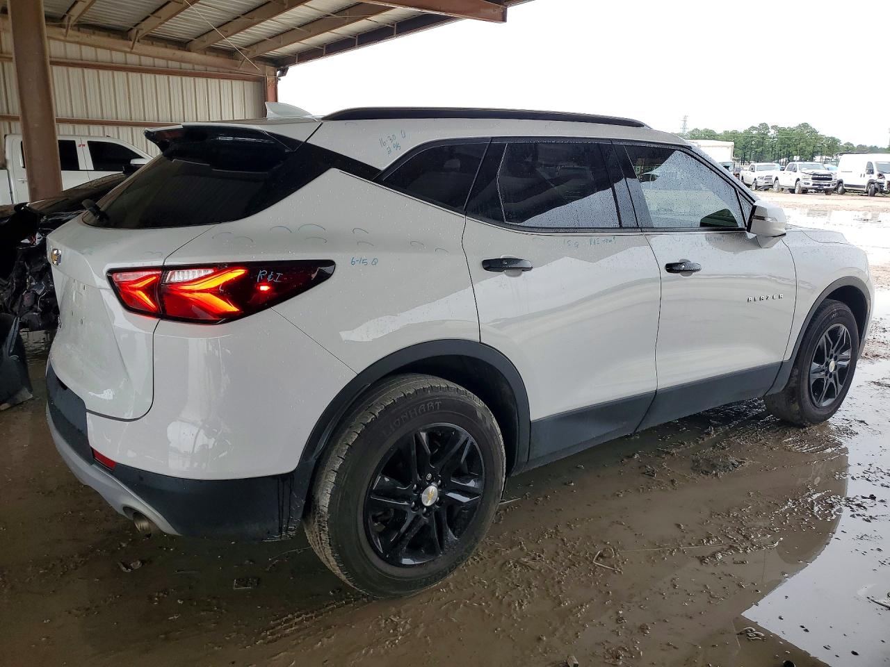 2021 CHEVROLET BLAZER 2LT — снимка 3