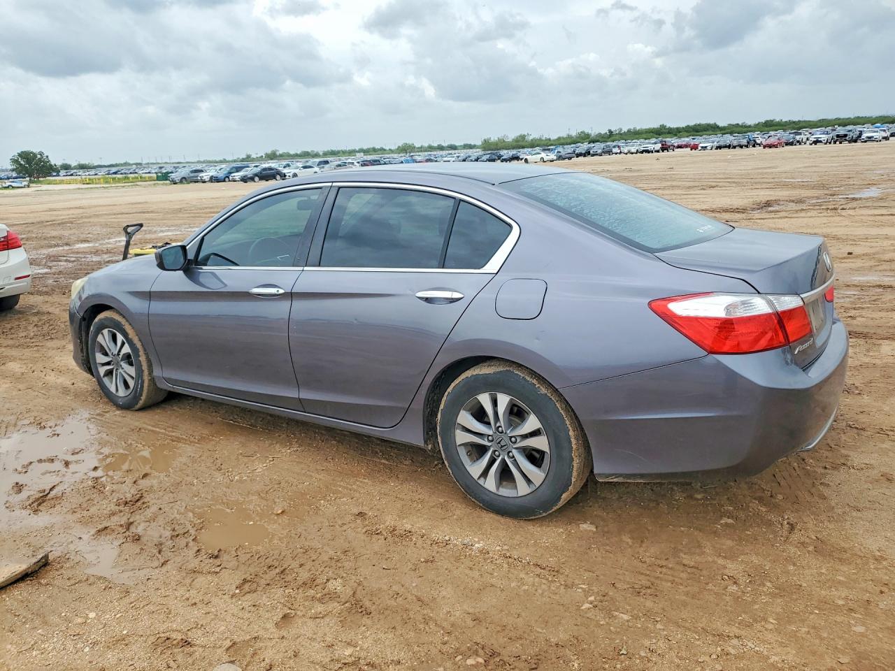 2015 HONDA ACCORD LX — снимка 2