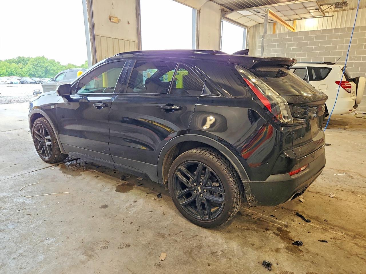 2019 CADILLAC XT4 SPORT — снимка 2