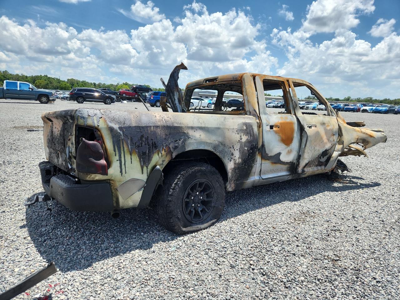 2022 RAM 1500 CLASSIC SLT — снимка 3