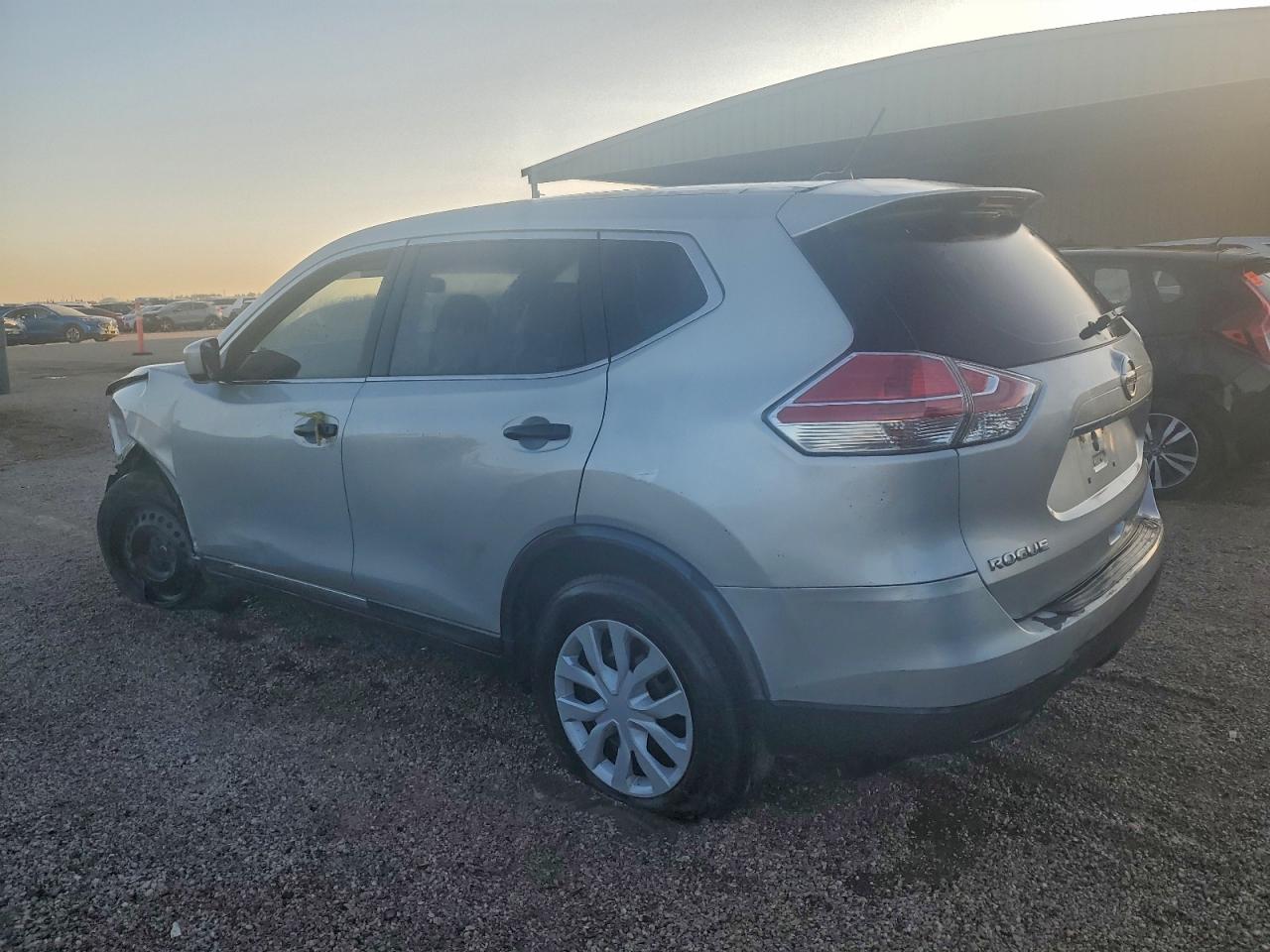 2016 NISSAN ROGUE S — снимка 2