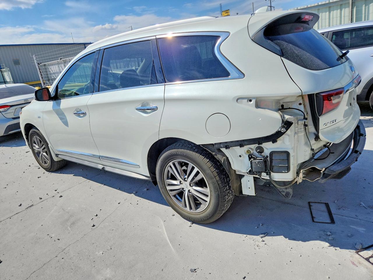 2020 INFINITI QX60 LUXE — снимка 2