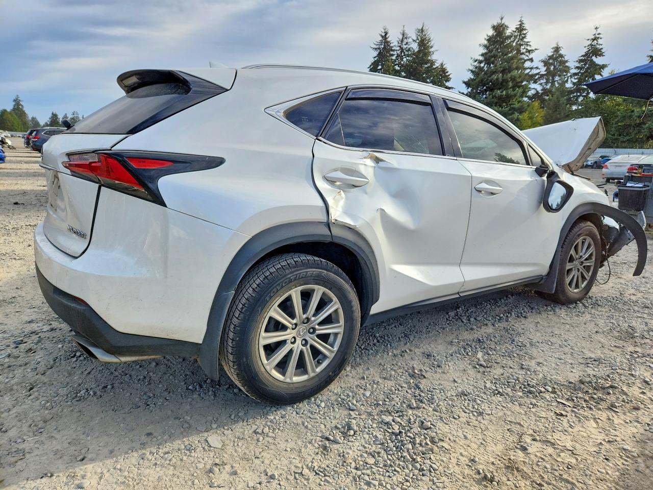 2017 LEXUS NX 200T BASE — снимка 3