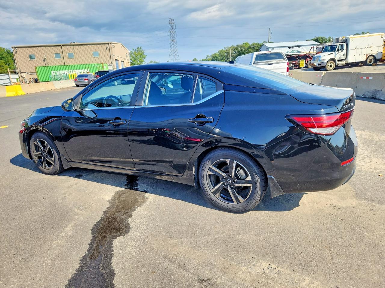 2025 NISSAN SENTRA SV — снимка 2