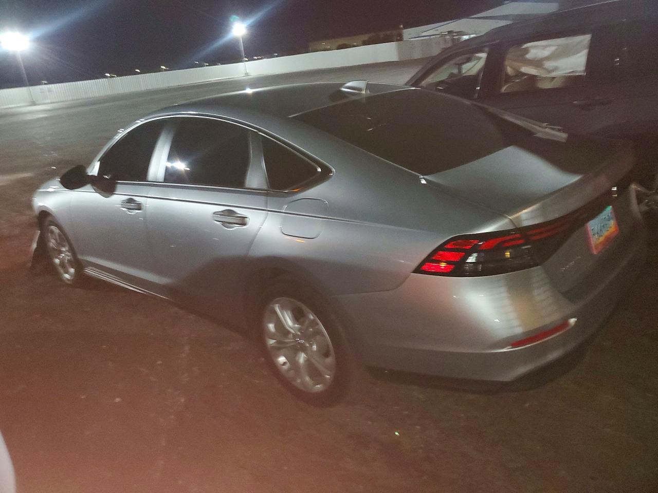 2025 HONDA ACCORD LX — снимка 2