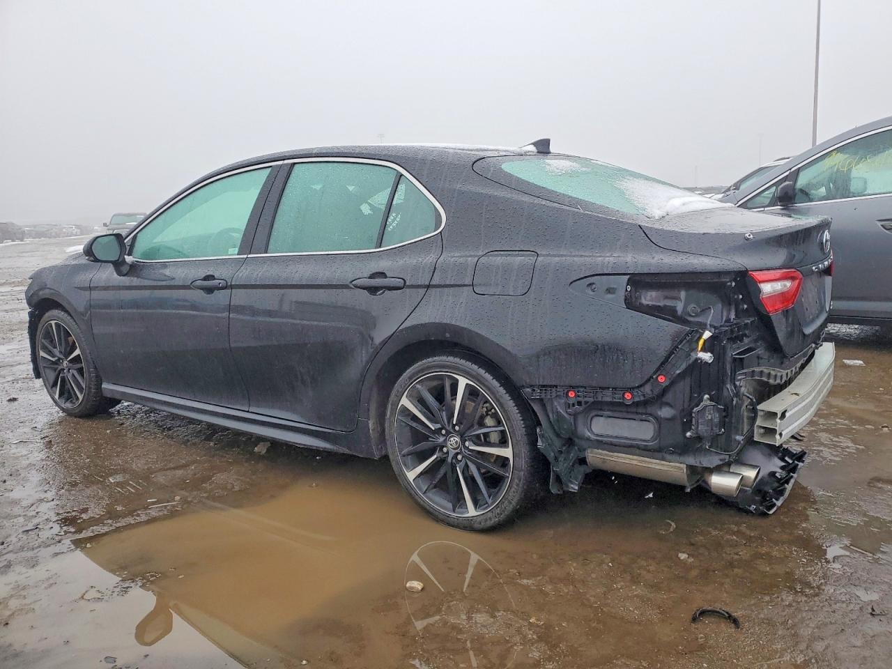 2019 TOYOTA CAMRY XSE — снимка 2