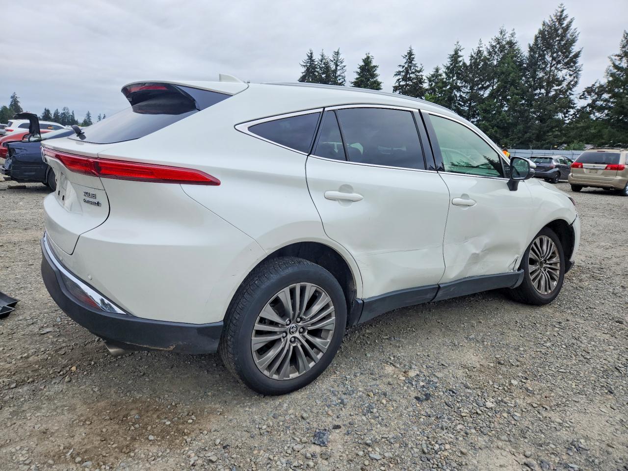 2022 TOYOTA VENZA XLE — снимка 3