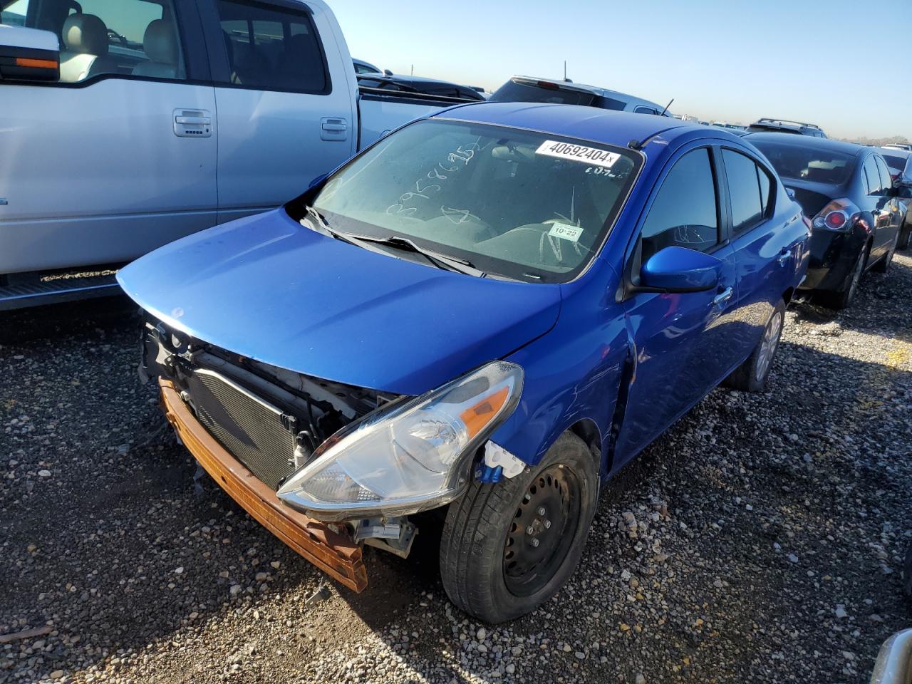 2015 NISSAN VERSA