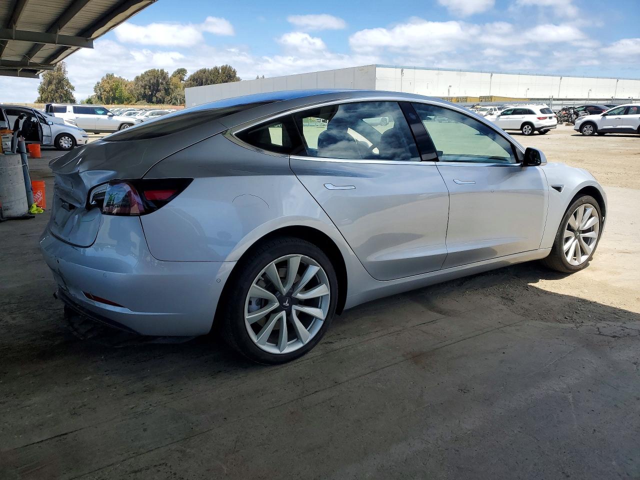 2018 TESLA 3 — снимка 3