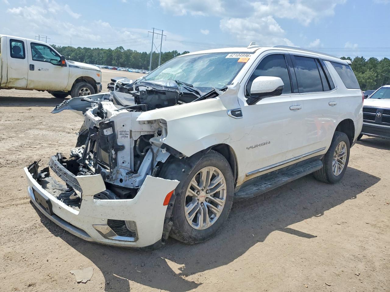 2021 GMC YUKON SLT