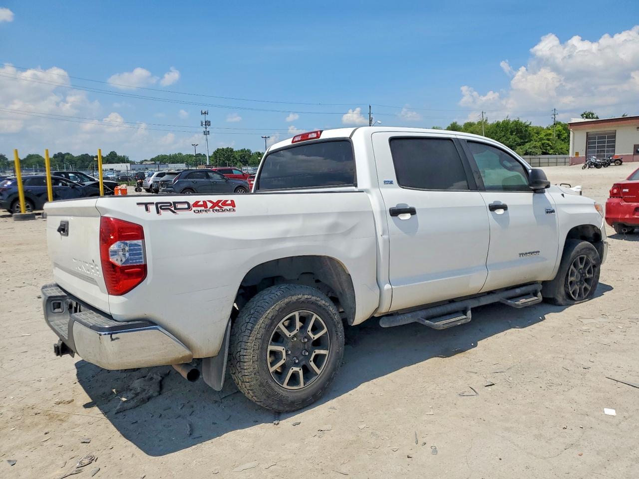 2016 TOYOTA TUNDRA SR5 — снимка 3