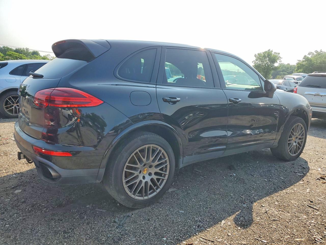 2017 PORSCHE CAYENNE — снимка 3