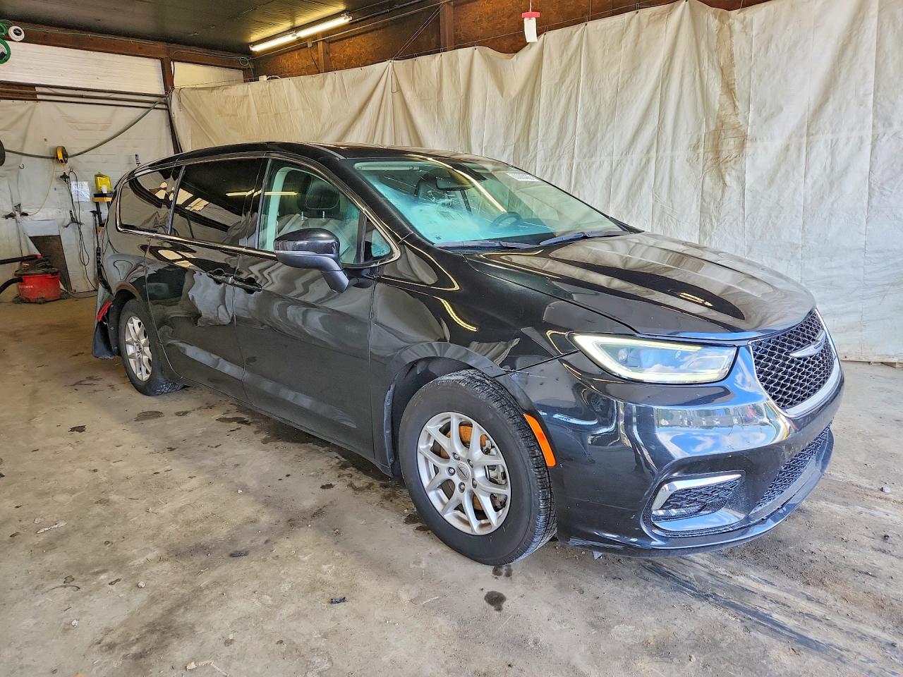 2023 CHRYSLER PACIFICA TOURING L — снимка 4