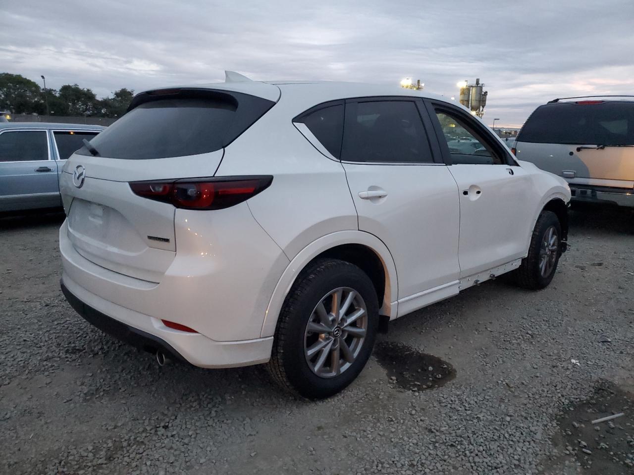 2025 MAZDA CX-5 PREFERRED — снимка 3
