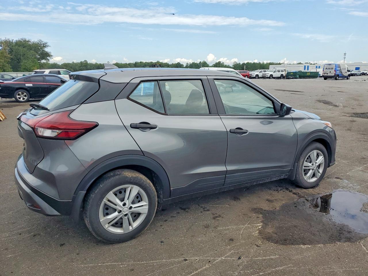 2021 NISSAN KICKS S — снимка 3
