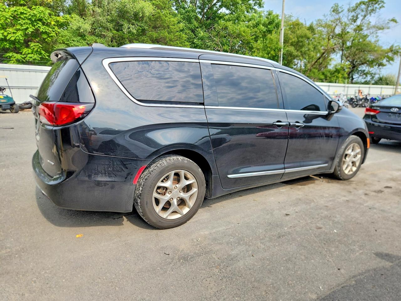 2018 CHRYSLER PACIFICA LIMITED — снимка 3