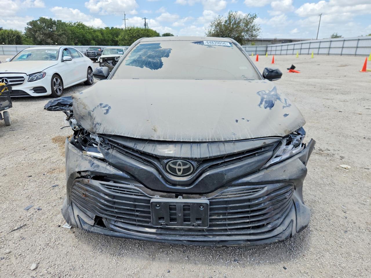 2019 TOYOTA CAMRY LE — снимка 5
