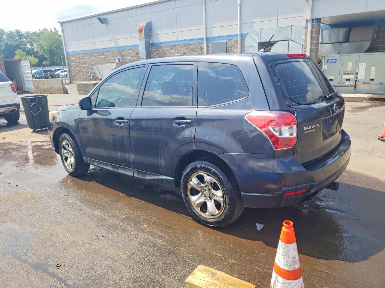 2015 SUBARU FORESTER 2.5I — снимка 2