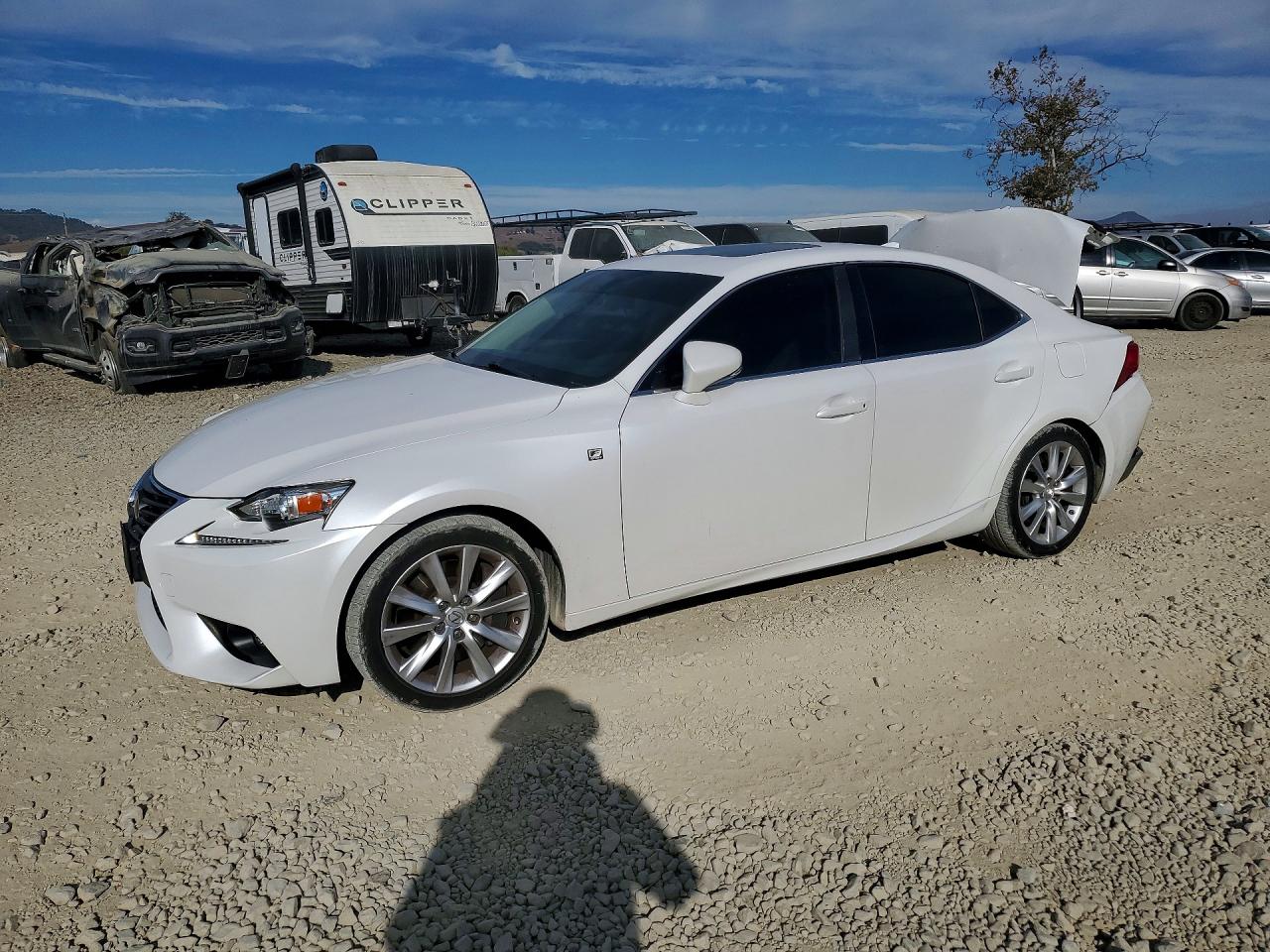 2016 LEXUS IS 200T