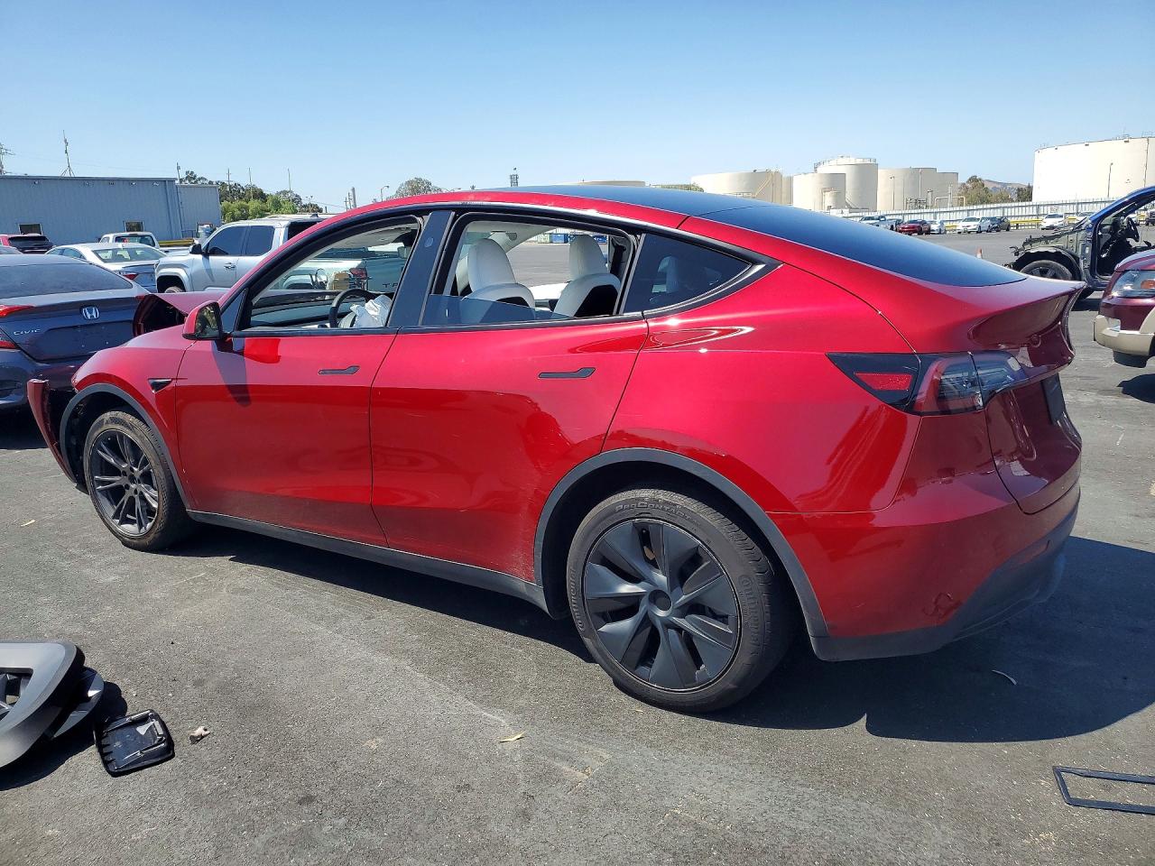 2024 TESLA MODEL Y — снимка 2