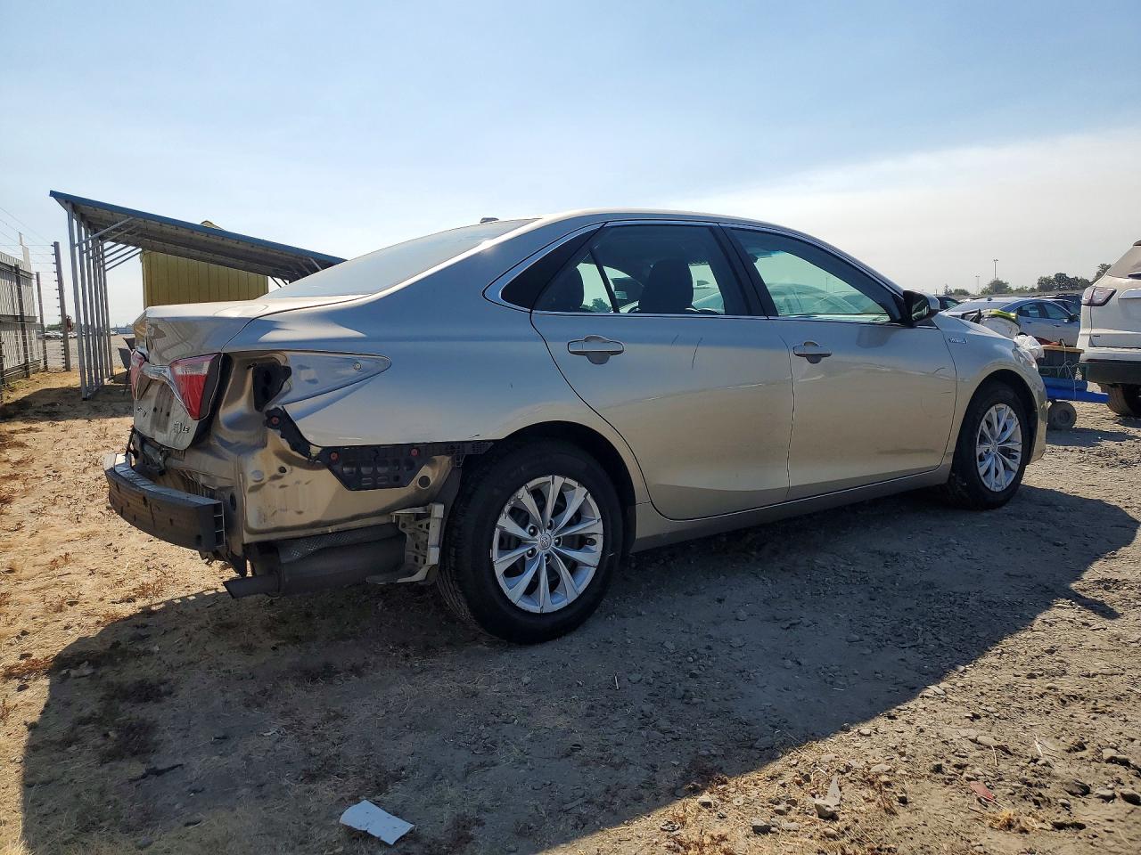 2015 TOYOTA CAMRY HYBRID LE — снимка 3