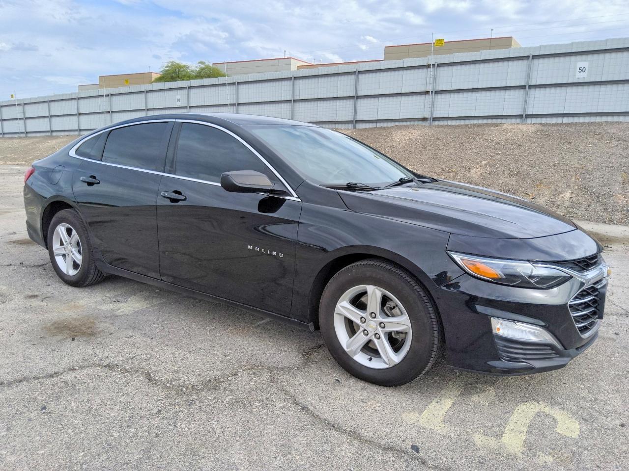 2020 CHEVROLET MALIBU LS — снимка 4