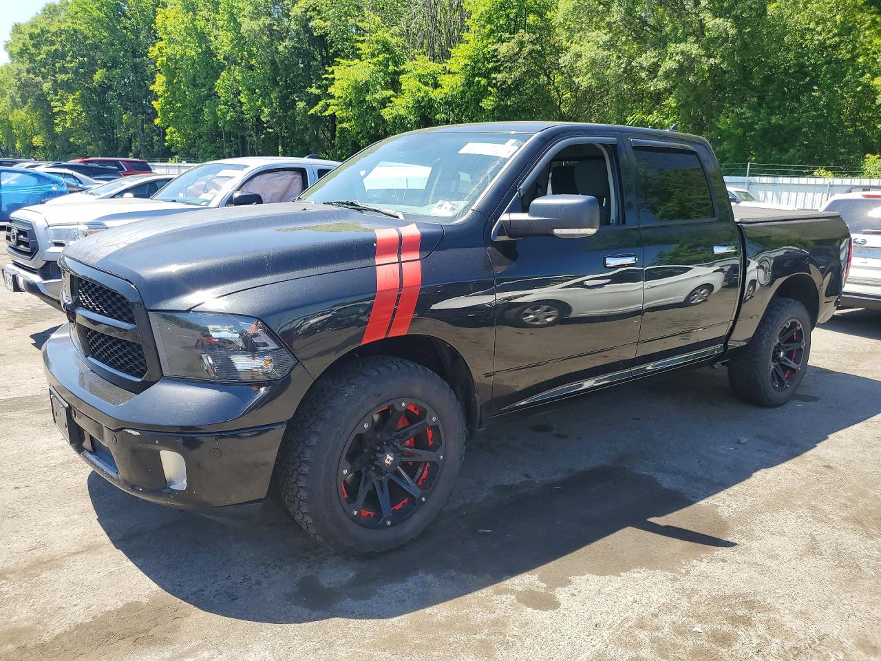 2015 RAM 1500 SLT