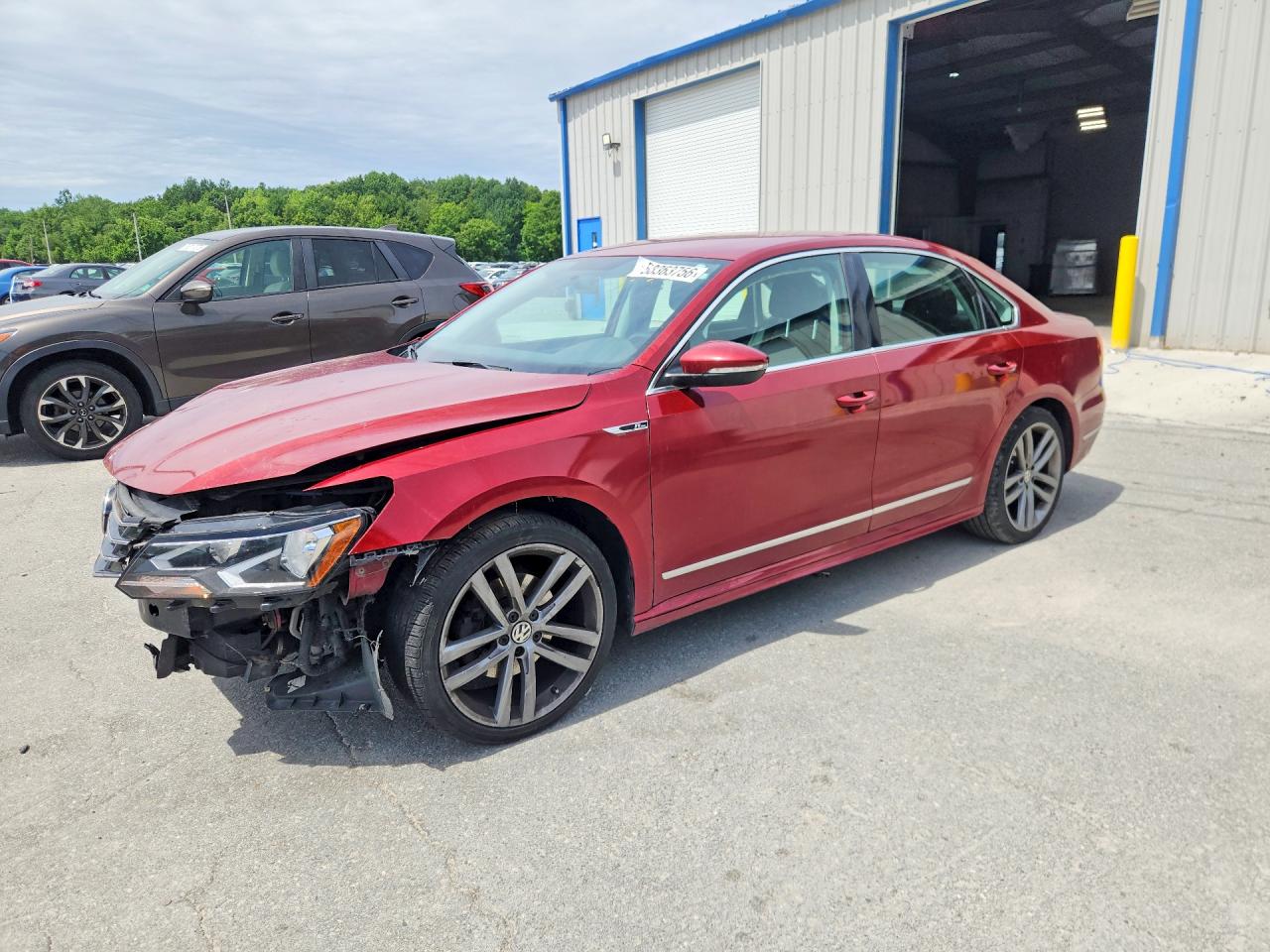2017 VOLKSWAGEN PASSAT R-LINE