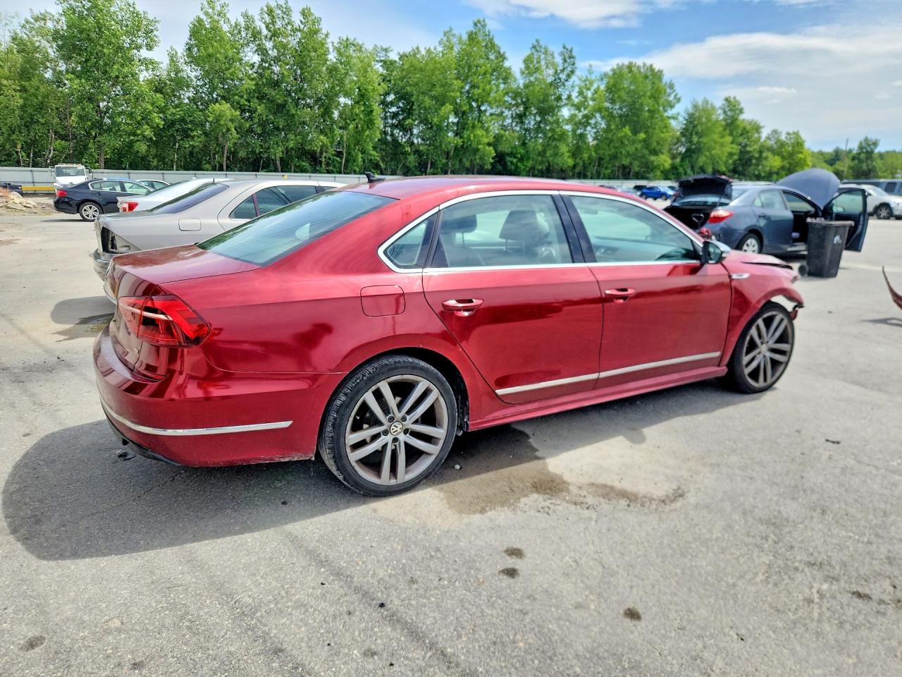 2017 VOLKSWAGEN PASSAT R-LINE — снимка 3