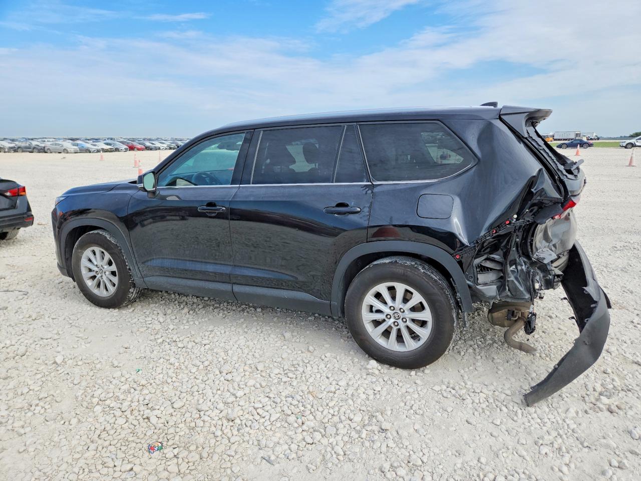 2025 TOYOTA GRAND HIGHLANDER XLE — снимка 2