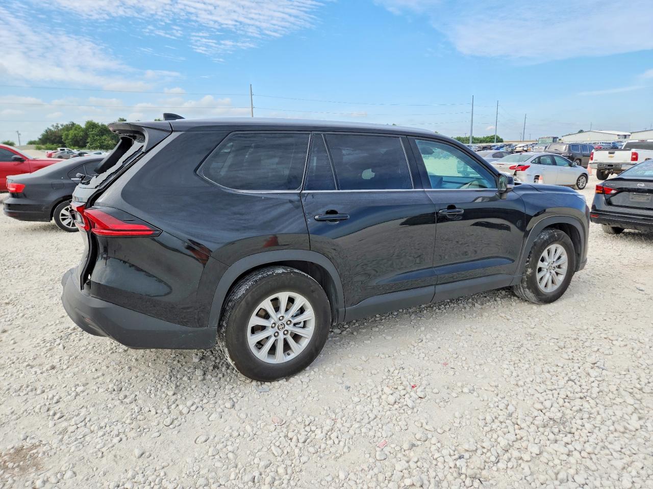2025 TOYOTA GRAND HIGHLANDER XLE — снимка 3